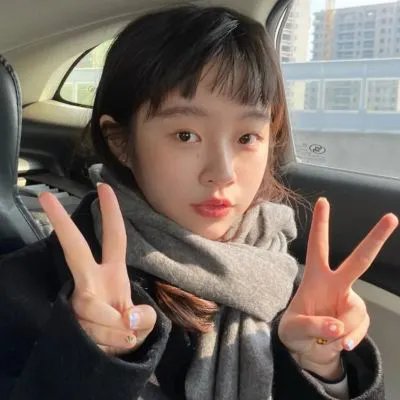 公园里的女孩